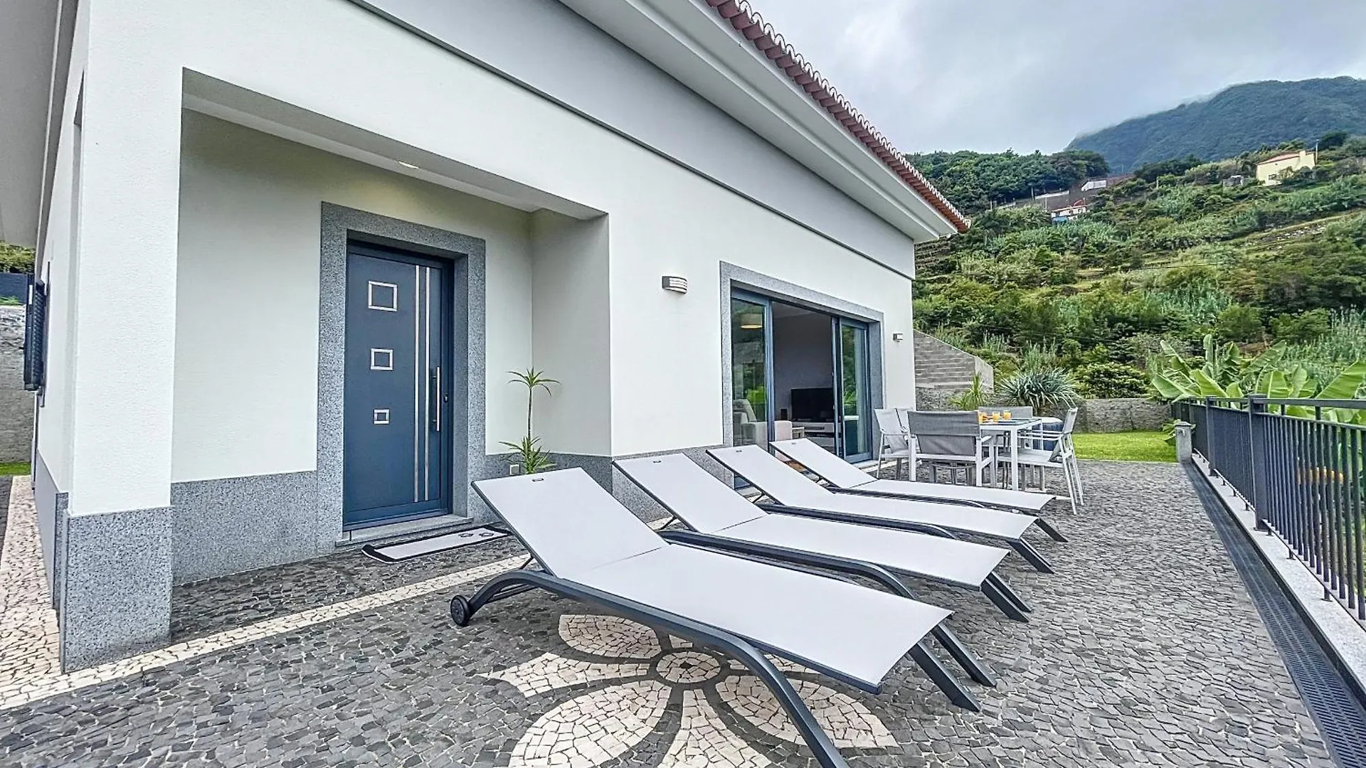 Holiday home Green And Blue Horizon By Atlantic Holiday Ponta Delgada  Portugal